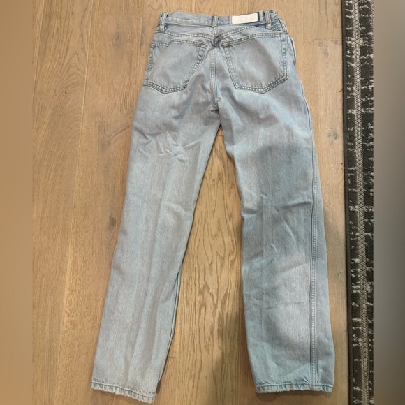 RE/DONE Originals 90s High Rise Loose in Perfect Light Indigo size 26 - Picture 5 of 10
